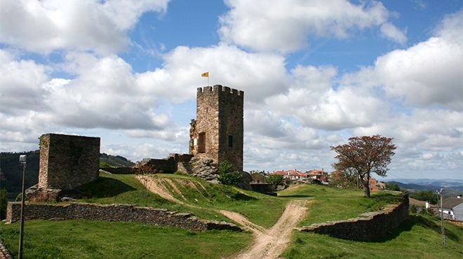 Castelo de Mogadouro